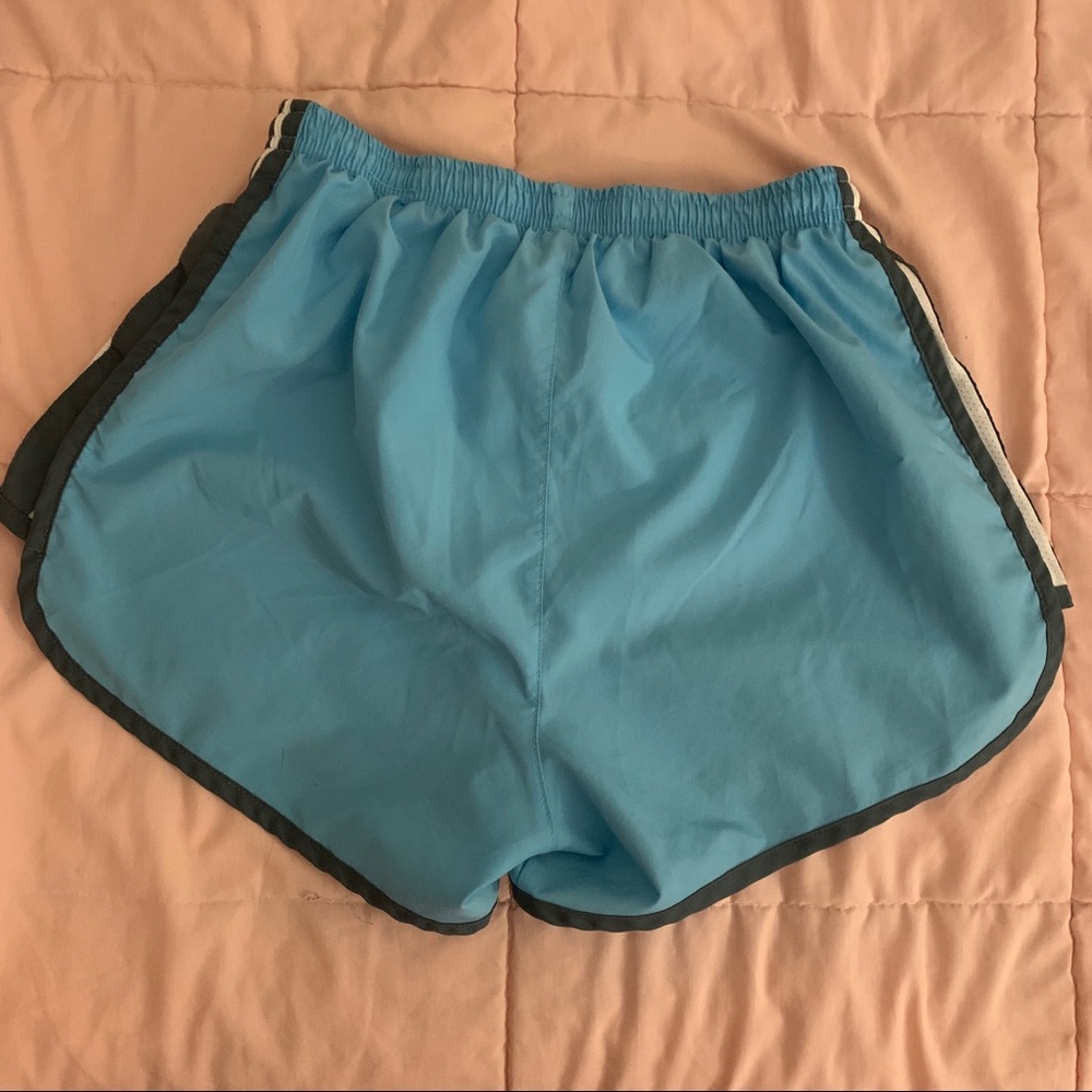 Nike Running Shorts - Picture 3 of 4